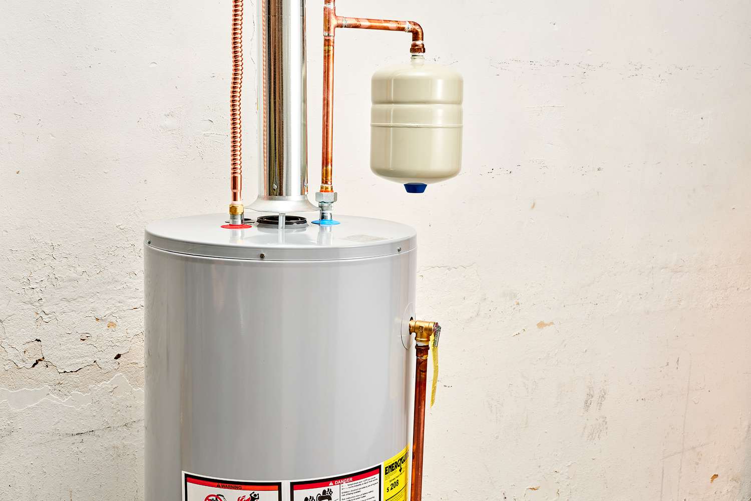water heater replacement from CB Plumbing Services, Inc.